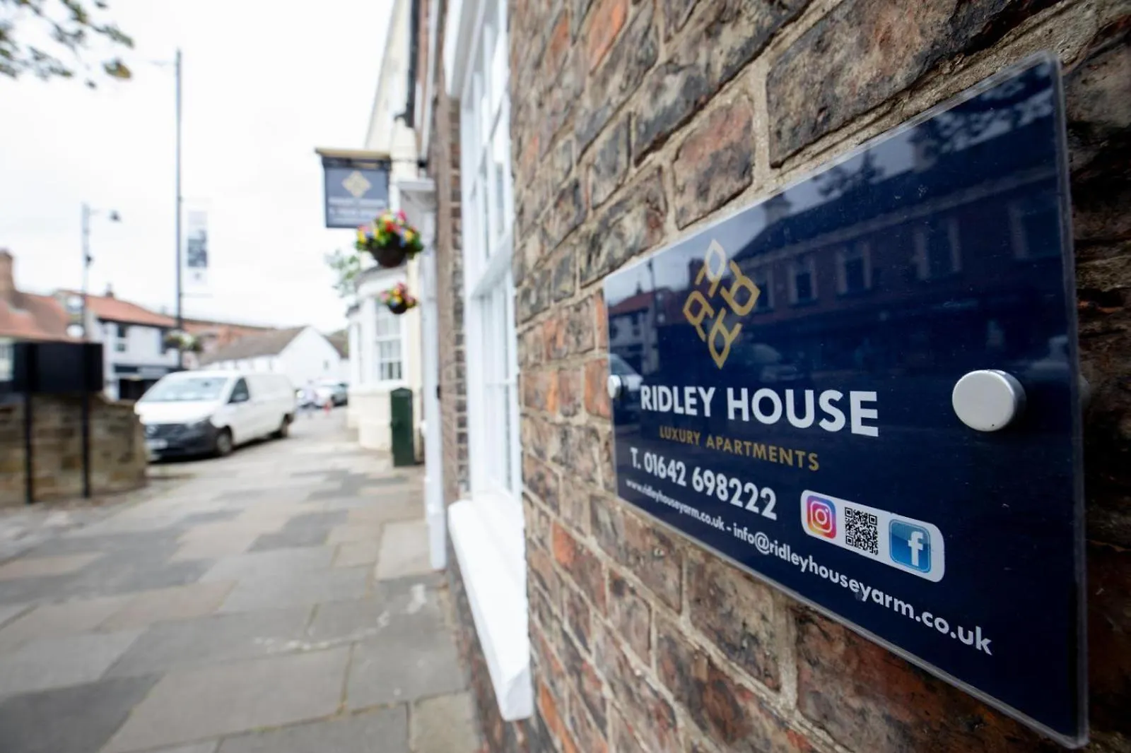 Ridley House Apartments يارم 0*,